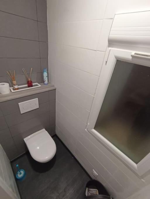 Superbe Appartement Renove A Neuf Centre Bourg Brem-Sur-Mer Zewnętrze zdjęcie